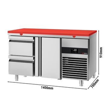 Stół chłodniczy PREMIUM - 1400x700 mm - z 1 drzwiami i 2 szufladami - włącznie z deską do krojenia w kolorze czerwonym - Prime Gastro