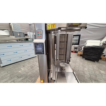 Gazowy robot do kebaba - 4 palnikowa - maks. 95 kg - Prime Gastro