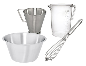 Miski do mieszania, dzbanki z miarką i trzepaczki kuchenne