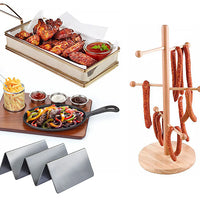 Deski, kosze i stojaki do serwowania