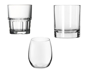 Woda i szklanki konferencyjne	