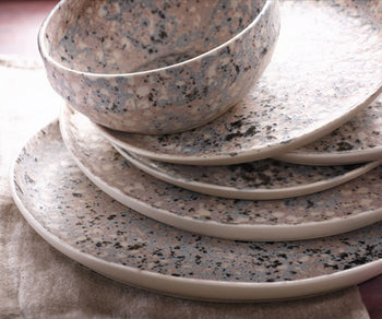 Seria zastawy stołowej - Confetti	