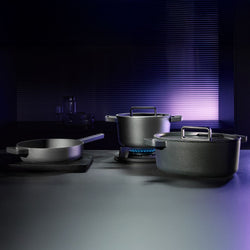 WMF | FLAVOUR – patelnia – Ø 280 mm – żeliwo – 3,4 litra – czarna