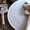 STAUB | BRAISERS – brytfanna z pokrywką z systemem skraplania pary – Ø 280 mm – żeliwo – biała trufla