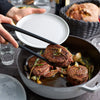 STAUB | Szczypce - 310 mm - silikon - czarny/drewno