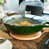 STAUB | SPECIALITIES – Wok z pokrywką szklaną – Ø 300 mm – żeliwo – kolor zielony bazyliowy