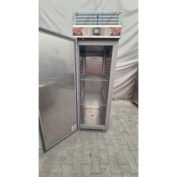Chłodziarka do czekolady stal nierdzewna PREMIUM - GN 2/1 - 700 litrów - z 1 drzwiami