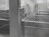 Stół chłodniczy PREMIUM – 1370 x 700 mm – z 3 drzwiami szklanymi – z rantem