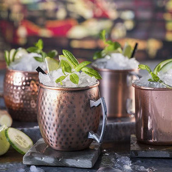 (6 sztuk) Kubki - MOSCOW MULE - 500 ml - miedź postarzana - z chromowanym uchwytem - Prime Gastro