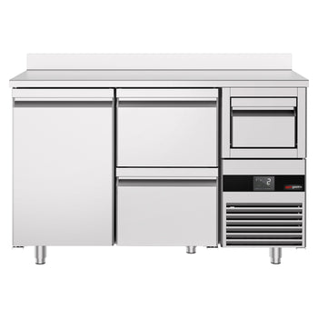 Stół chłodniczy barowy do napojów PREMIUM - 1580x600 mm - z 1 drzwiami, 2 szufladami, panelem tylnym & kołatką do kawy - Prime Gastro