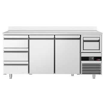 Stół chłodniczy barowy do napojów PREMIUM - 2130x600 mm - z 2 drzwiami, 3 szufladami, panelem tylnym & kołatką do kawy - Prime Gastro