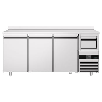 Stół chłodniczy barowy do napojów PREMIUM - 2130x600 mm - z 3 drzwiami, panelem tylnym & kołatką do kawy - Prime Gastro