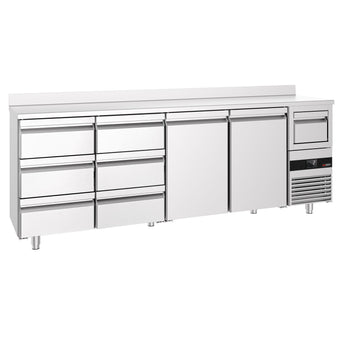 Stół chłodniczy barowy do napojów PREMIUM - 2690x600 mm - z 2 drzwiami, 6 szufladami, panelem tylnym & kołatką do kawy - Prime Gastro