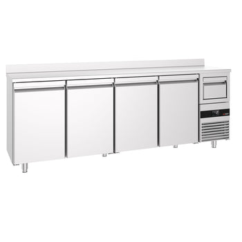 Stół chłodniczy barowy do napojów PREMIUM - 2690 x 600 mm - z 4 drzwiami, panelem tylnym i kołatką do kawy - Prime Gastro