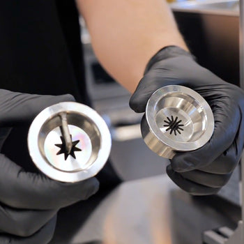 Maszyna do churro - 5 litrów - włącznie z ramą podstawą - Prime Gastro