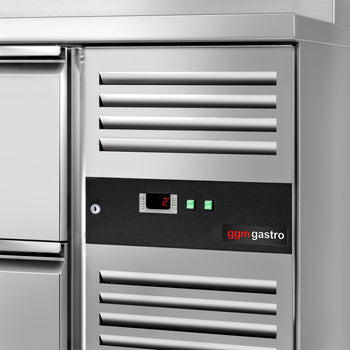 Cooling-table_detail_display-slots