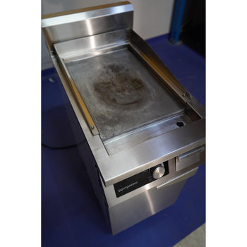 Indukcyjna płyta do smażenia - 5 kW - gładka - Prime Gastro