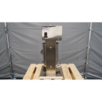 Elektryczna maszynka do nadziewania kiełbasy i churros – 12 litrów – 90 W – stal nierdzewna – w zestawie 4 nasadki do nadziewania kiełbasy i 3 nasadki do churros