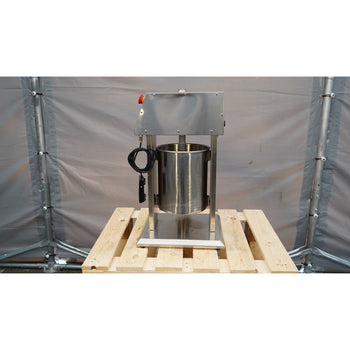 Elektryczna maszynka do nadziewania kiełbasek i churros – 10 litrów – 90 W – stal nierdzewna – w zestawie 4 nasadki do nadziewania kiełbasek i 3 nasadki do churros