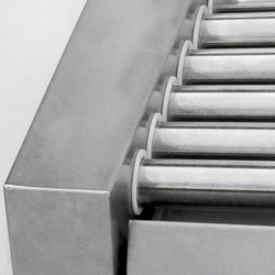 Stół chłodniczy sałatkowy Mini - 1210x700mm - z drzwiami i 2 szufladami - na 9x GN 1/6 - z nadstawką szklaną