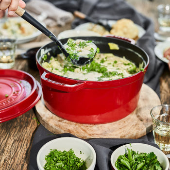 STAUB | LA COCOTTE - Cocotte - Ø 300 mm - Żeliwo - Wiśniowa czerwona - Prime Gastro