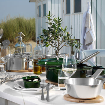 STAUB | LA COCOTTE - Cocotte - Ø 220mm - Żeliwo - Bazyliowa zieleń - Prime Gastro