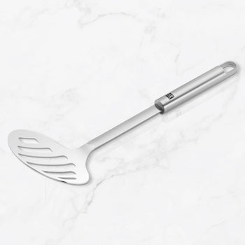 ZWILLING | PRO - Łyżka cedzakowa - 330mm - Prime Gastro