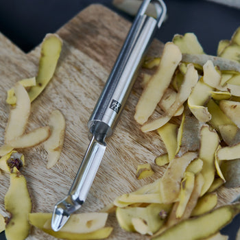 ZWILLING | PRO - Obieraczka z obrotowym ostrzem - 210 mm - Prime Gastro