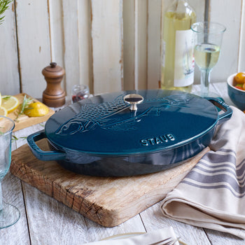 STAUB | SPECIALITIES - Forma do zapiekania z pokrywką - owalna - 330mm - żeliwna - La-Mer - Prime Gastro