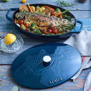 STAUB | SPECIALITIES - Forma do zapiekania z pokrywką - owalna - 330mm - żeliwna - La-Mer - Prime Gastro