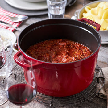 STAUB | LA COCOTTE - Cocotte - Ø 240mm - Żeliwo - Wiśniowa czerwona - Prime Gastro