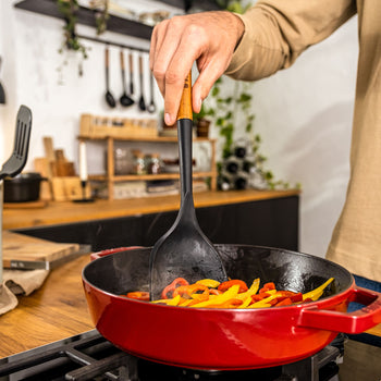 STAUB | Obracarka do woka - 310 mm - silikonowa - czarna - Prime Gastro