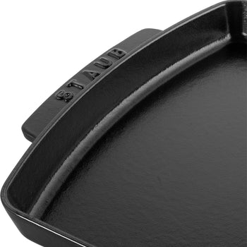 STAUB | SERVING - Talerz z drewnianą podstawą - 330x220mm - Żeliwo - Czarny - Prime Gastro