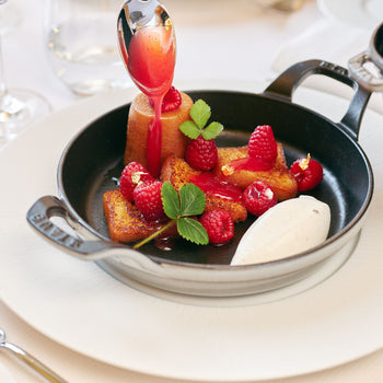 STAUB | SPECIALITIES - Naczynie do zapiekania - Ø 160 mm - Żeliwo - Grafitowo-szary - Prime Gastro