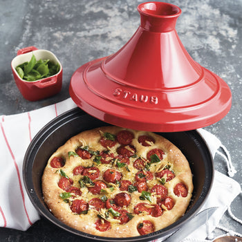 STAUB | SPECIALITIES - Tażin - Ø 280mm - Żeliwo - Wiśniowa czerwień - Prime Gastro