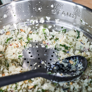 STAUB | LA COCOTTE - Cocotte z wkładem do gotowania na parze - Ø 260 mm - Żeliwo - Wiśniowa czerwień - Prime Gastro