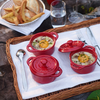 STAUB | CERAMIQUE - Mini Cocotte - Ø 100 mm - okrągła - ceramiczna - kolor wiśniowo-czerwony - Prime Gastro