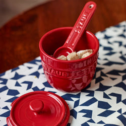 STAUB | CERAMIQUE - Cukiernica - Ø 90mm - Ceramika - Wiśniowa czerwień