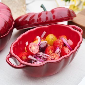 STAUB | CERAMIQUE - Cocotte - Kształt pomidora - Ø 160 mm - Ceramika - Kolor wiśniowo-czerwony - Prime Gastro