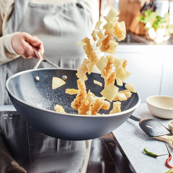 DEMEYERE | ALU PRO 5 - Wok z płaską podstawą - Ø 300mm - Aluminium - Prime Gastro