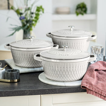 STAUB | LA COCOTTE - Cocotte - Ø 240mm - Żeliwo - Biała trufla - Prime Gastro