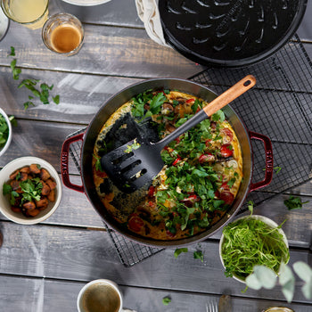 STAUB | BRAISERS - Brytfanna z Chistera Drop-Structure - 240mm - Żeliwna - kolor grenadyna czerwona - Prime Gastro