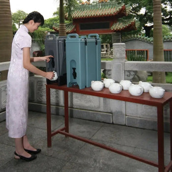 CAMBRO | CAMTAINERS® - izolowany pojemnik na napoje - 18,9 litra - łupkowy niebieski - Prime Gastro