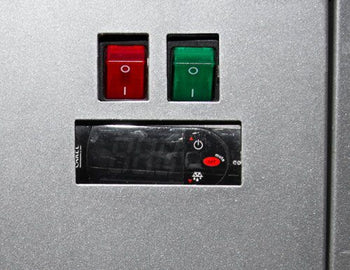 Witryna chłodnicza naścienna - 600 mm - z oświetleniem LED i 3 półkami - włącznie z kurtyną nocną - Prime Gastro