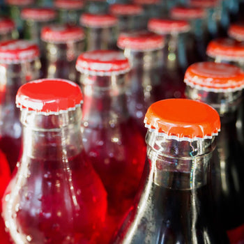 Witryna chłodnicza naścienna - 600 mm - z oświetleniem LED i 3 półkami - włącznie z kurtyną nocną - Prime Gastro