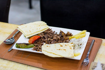 Elektryczna krajalnica do kebaba - wydajność: 60 kg/dzień - włącznie z nożem do cięcia i kamieniem do ostrzenia - Prime Gastro