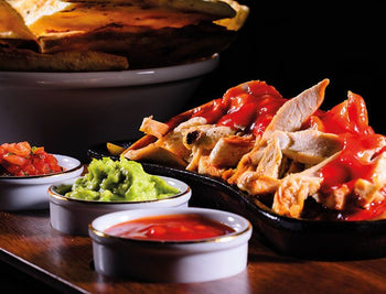 (6 sztuk) Zestaw do serwowania Fajita - patelnia żeliwna z uchwytem - Prime Gastro