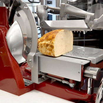 Rustykalna maszyna z kołem zamachowym - Ostrze: Ø 370 mm - Czerwony - Prime Gastro