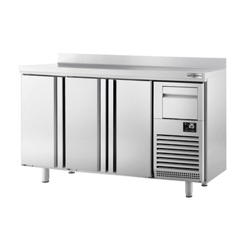 Stół chłodniczy barowy do napojów Premium PLUS - 1960x600 mm - z 3 drzwiczkami, panelem tylnym & kołatką do kawy - Prime Gastro