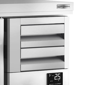 Stół chłodniczy barowy do napojów Premium PLUS - 2450x600 mm - z 4 drzwiami, 2 szufladami & panelem tylnym - Prime Gastro